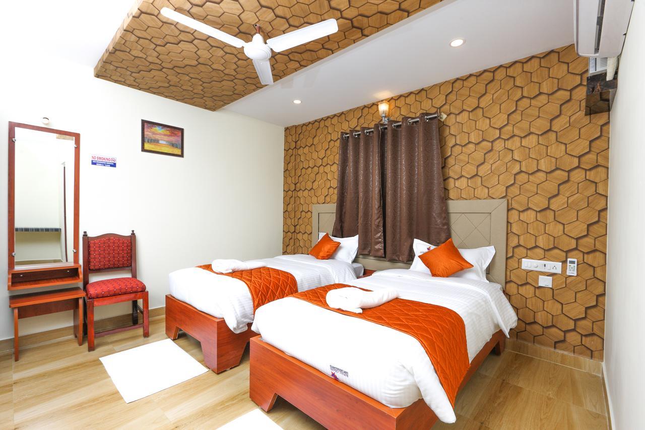 Bed and Breakfast Royal Grand Tambaram Exteriér fotografie