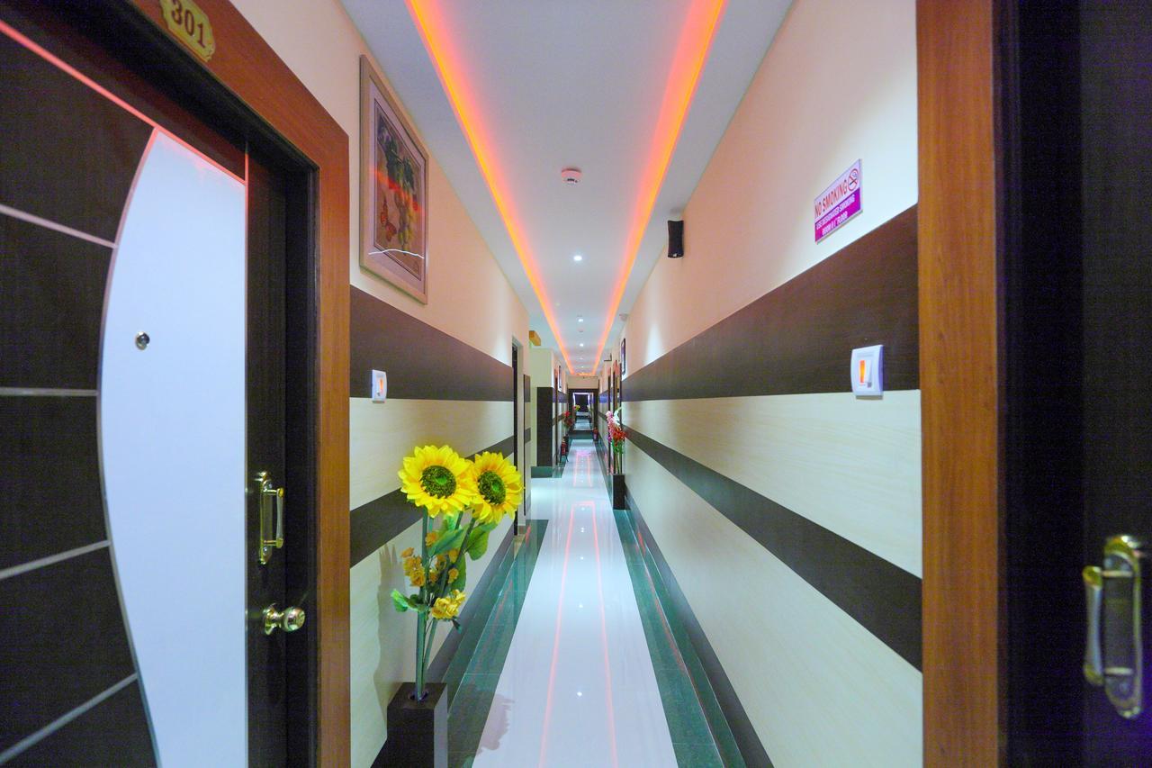 Bed and Breakfast Royal Grand Tambaram Exteriér fotografie