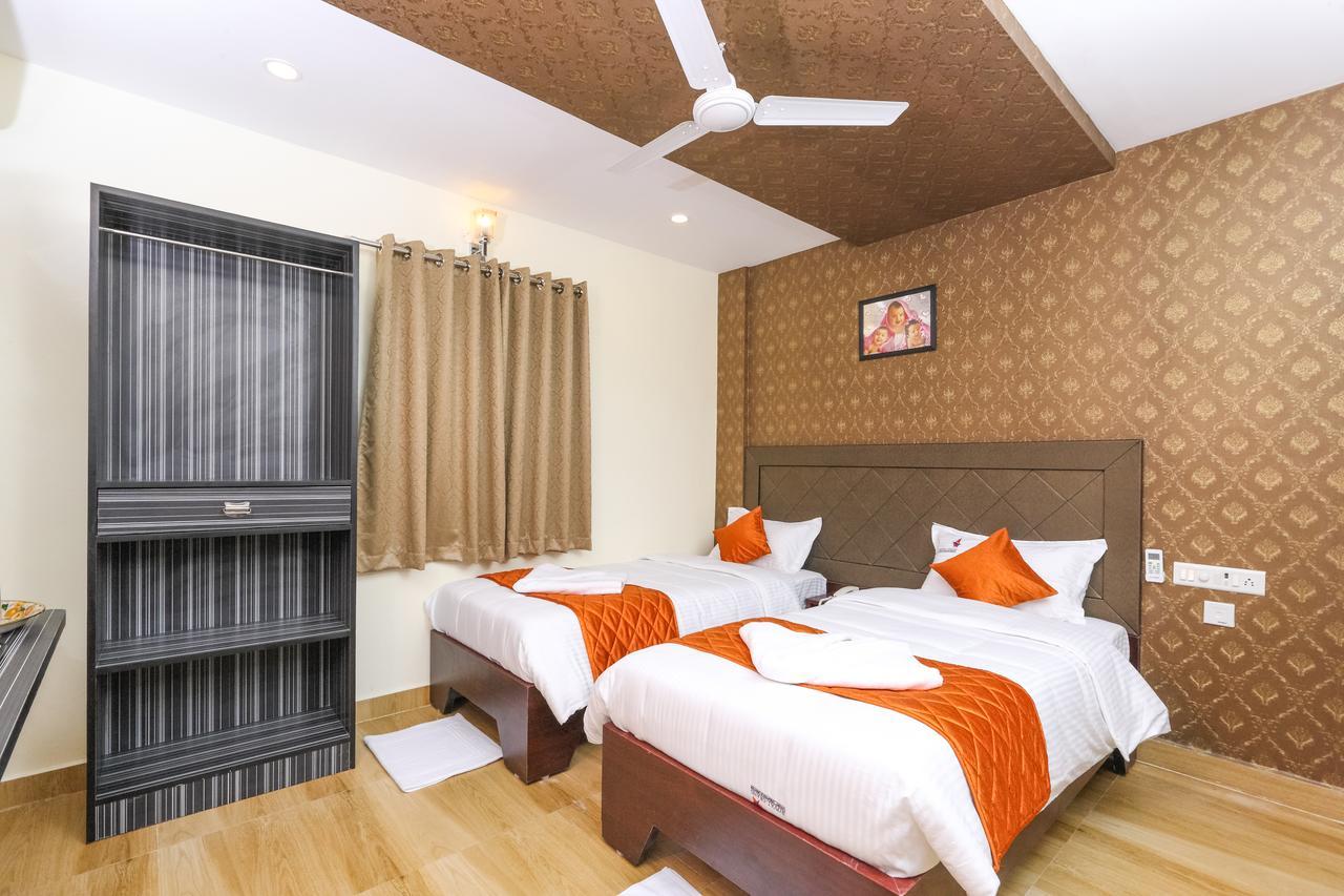 Bed and Breakfast Royal Grand Tambaram Exteriér fotografie